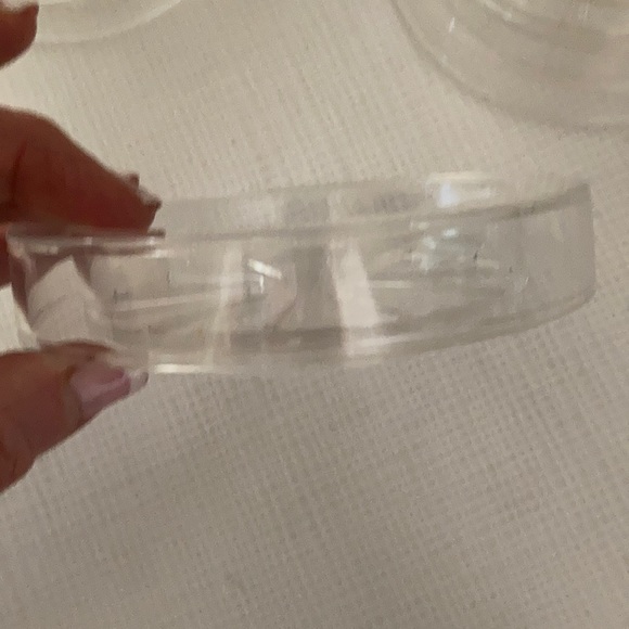 Clear acrylic coasters set of 6 - Picture 2 of 3